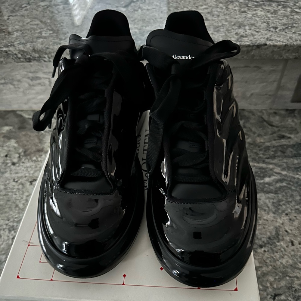Men's Oversized Patent Leather Alexander McQueen Sneakers